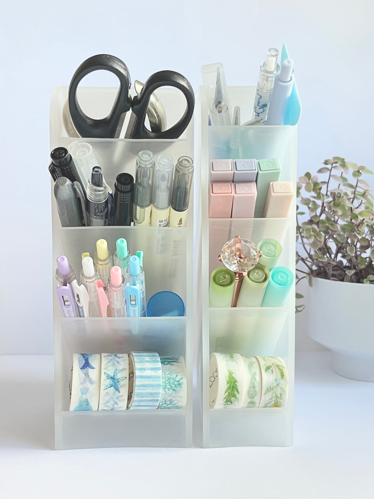 Matte Pen Holder