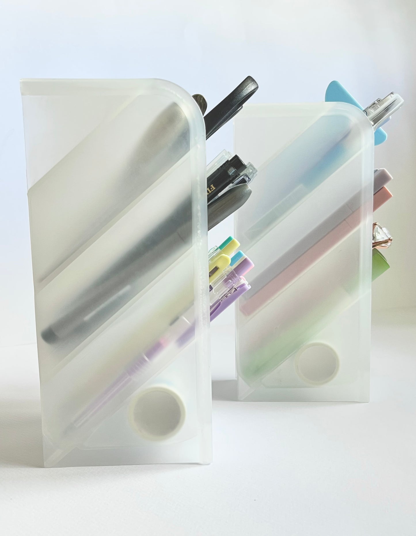 Matte Pen Holder