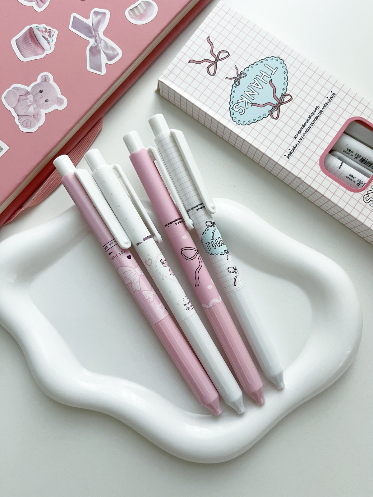 Cute Bow Pen Set