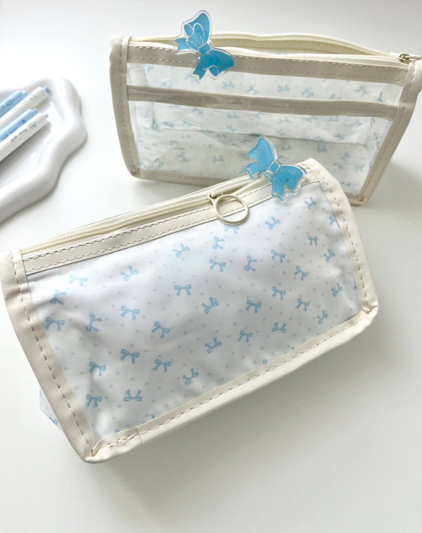 Bow Transparent Pencil Case