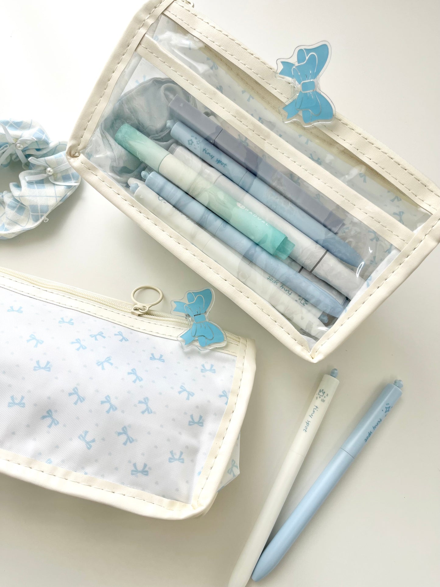 Bow Transparent Pencil Case